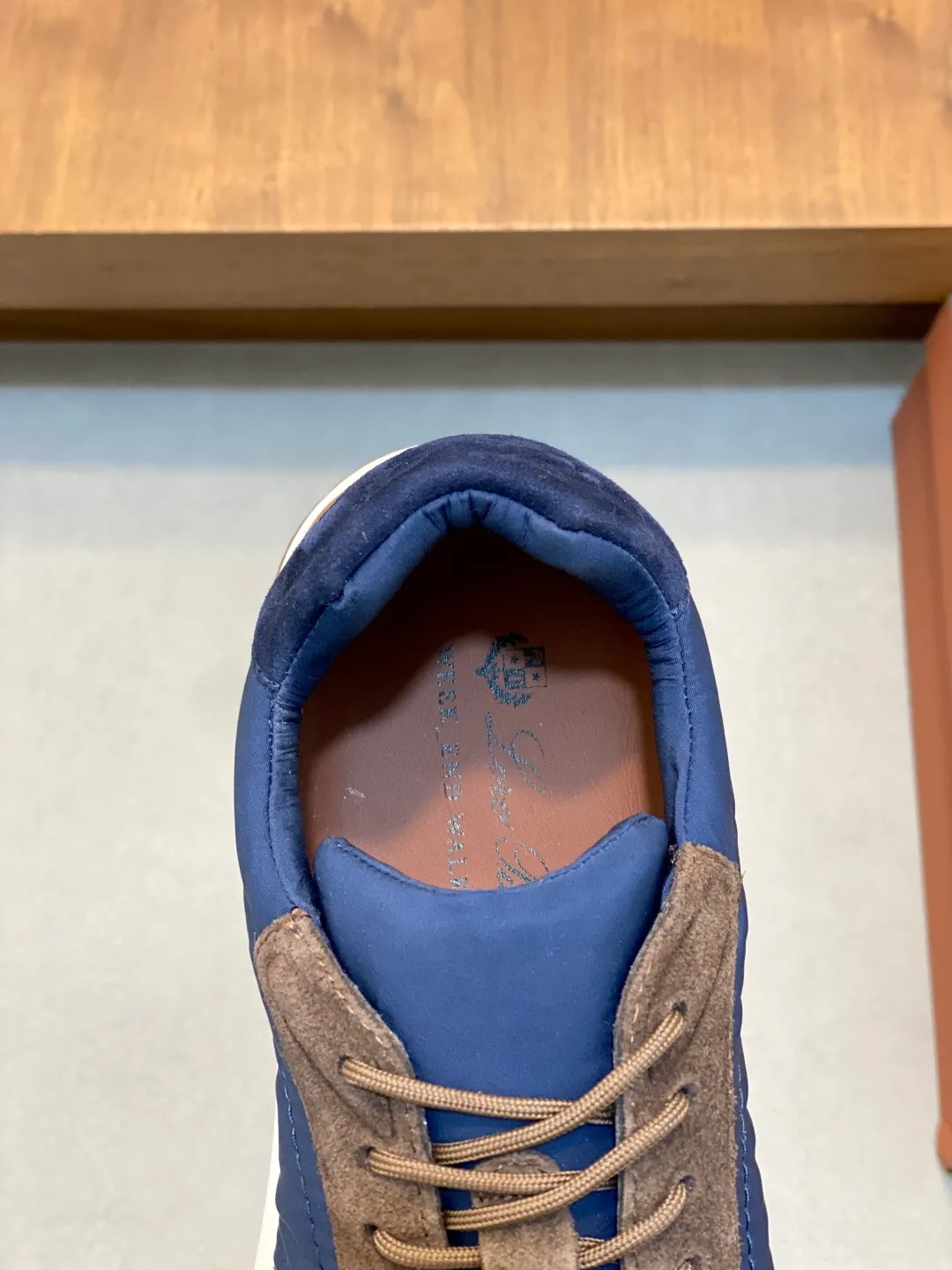 💰740 Loro Piana - Classic casual shoes, men's lace-up casual shoes and sneakers, high-quality lightweight and comfortable fabrics, suitable for outdoor leisure, the color scheme is young and energetic, and it looks great with sportswear or casual suits! Code number: 39-44 (38, 45, 46, can be customized